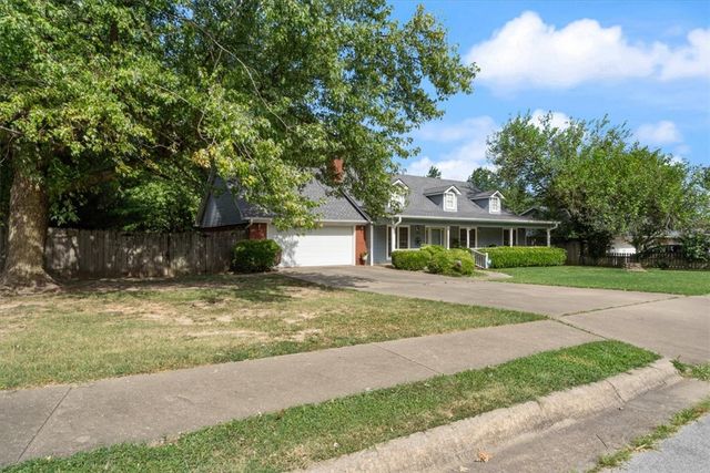 1300 Jennifer Street, Springdale, AR 72762