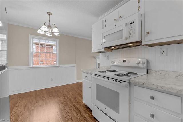 2214 Woodberry Drive, Greensboro, NC 27403