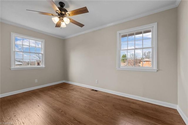 2214 Woodberry Drive, Greensboro, NC 27403