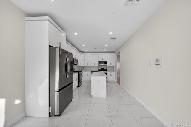 2 Bluefield Drive 103, Spring Valley, NY 10977