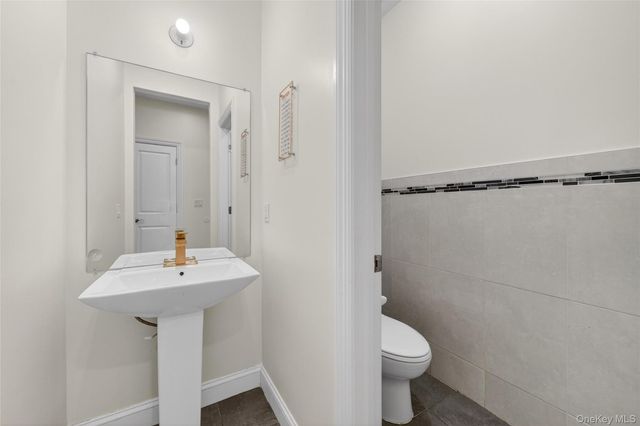 2 Bluefield Drive 103, Spring Valley, NY 10977