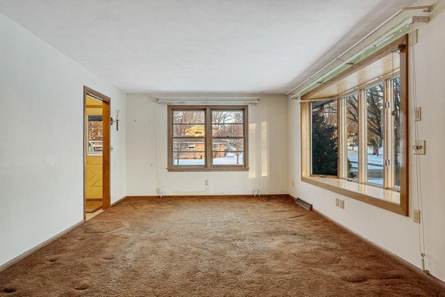 217 Lake STREET, Holmen, WI 54636