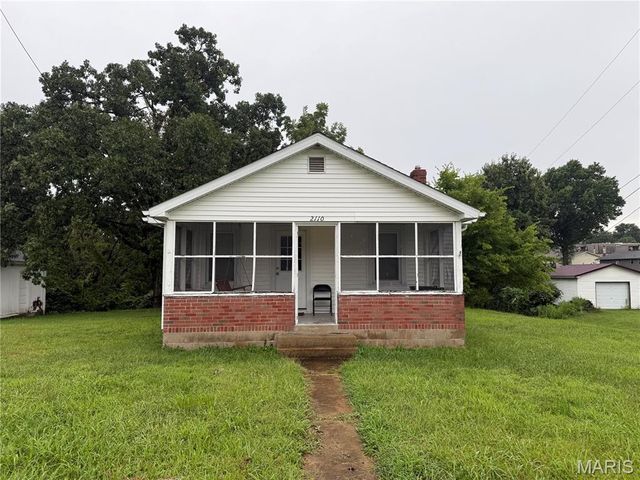 2110 Missouri Avenue, Festus, MO 63028
