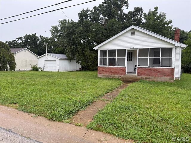 2110 Missouri Avenue, Festus, MO 63028
