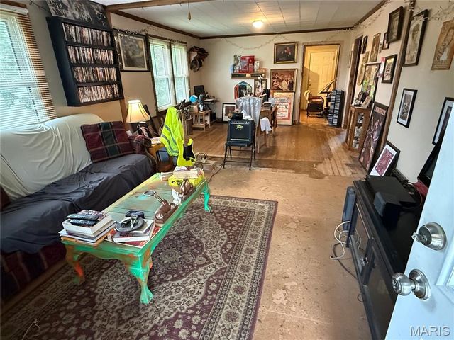 2110 Missouri Avenue, Festus, MO 63028