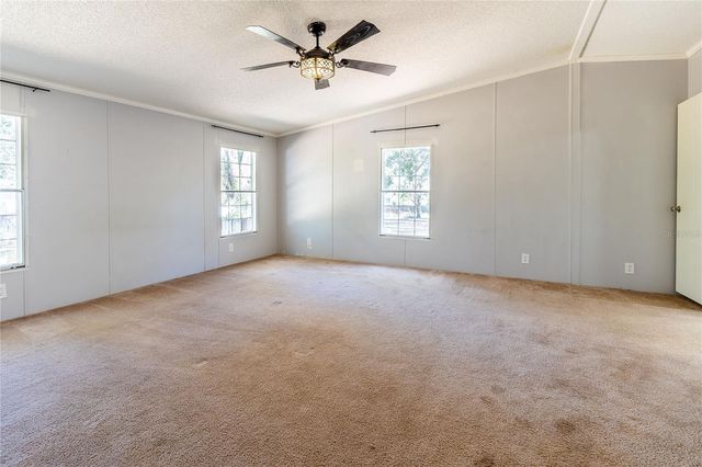 13811 COUNTY ROAD 109D, Lady Lake, FL 32159