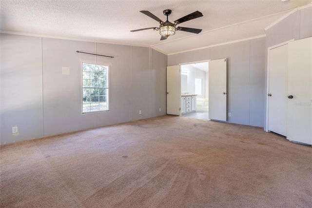 13811 COUNTY ROAD 109D, Lady Lake, FL 32159