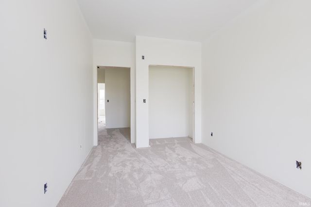 718 N Walnut Street, Muncie, IN 47305
