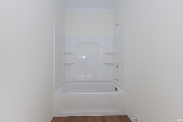 718 N Walnut Street, Muncie, IN 47305