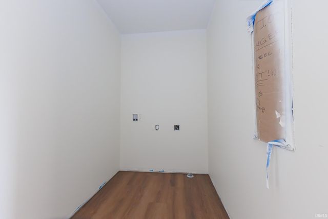 718 N Walnut Street, Muncie, IN 47305