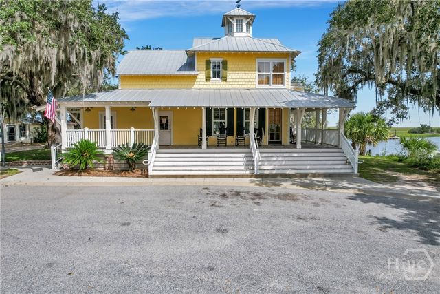 247 Oyster Point Drive, Midway, GA 31320