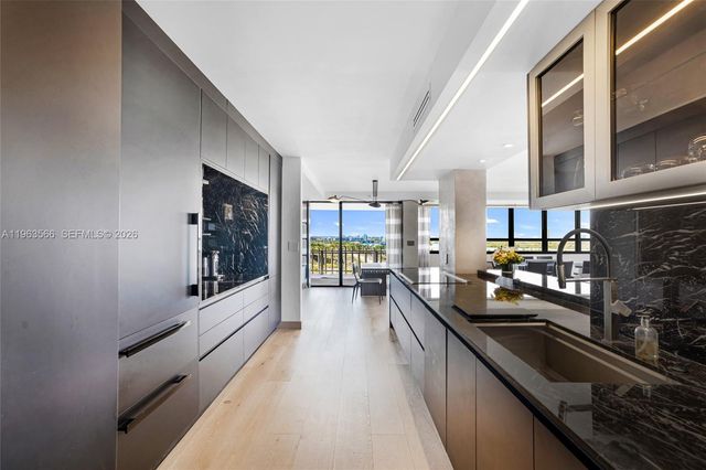 10205 Collins Ave 1002, Bal Harbour, FL 33154