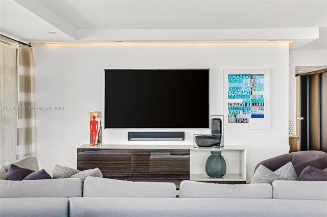 10205 Collins Ave 1002, Bal Harbour, FL 33154