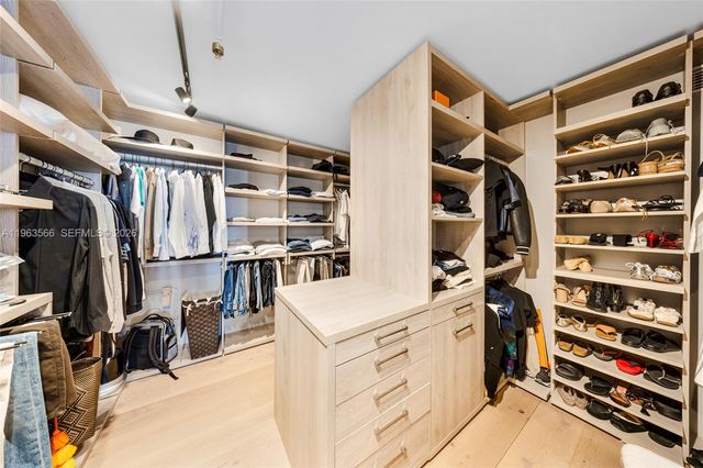 10205 Collins Ave 1002, Bal Harbour, FL 33154