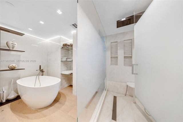 10205 Collins Ave 1002, Bal Harbour, FL 33154