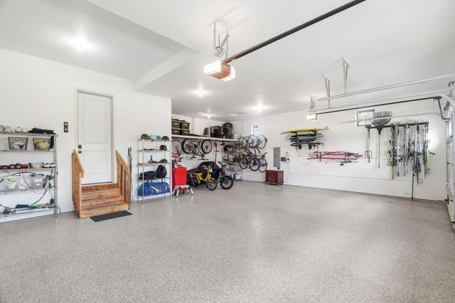 5860 Club Valley Road, Excelsior, MN 55331