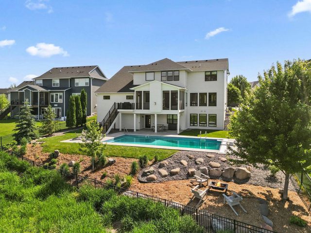 5860 Club Valley Road, Excelsior, MN 55331