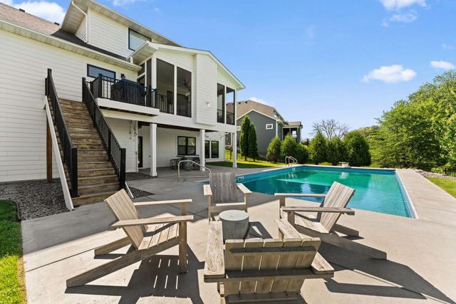 5860 Club Valley Road, Excelsior, MN 55331