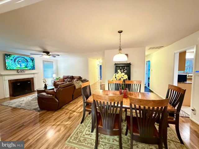 12847 HOLIDAY LN, Bowie, MD 20716