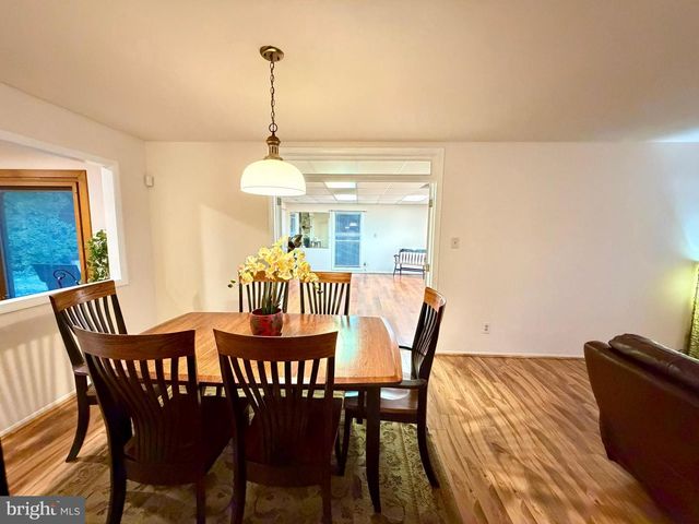 12847 HOLIDAY LN, Bowie, MD 20716