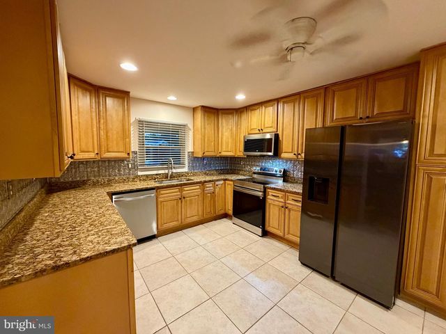 12847 HOLIDAY LN, Bowie, MD 20716