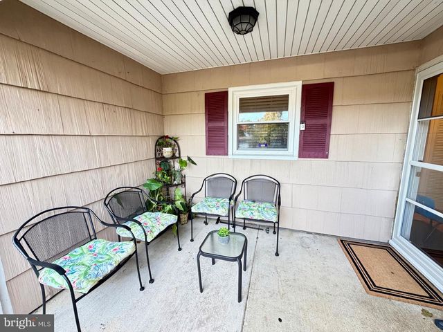 12847 HOLIDAY LN, Bowie, MD 20716