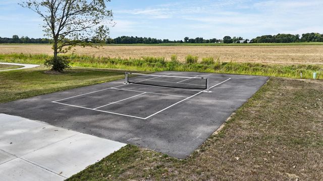 53 Cider Mill Drive, Ashville, OH 43103