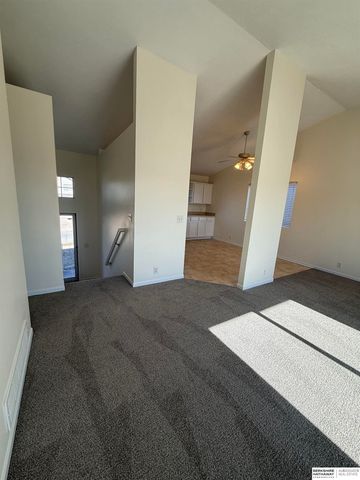 18207 Margo Street, Omaha, NE 68136