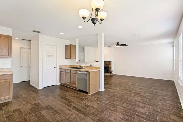 1208 Krista Drive, Burleson, TX 76028
