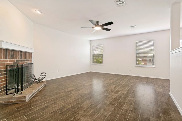 1208 Krista Drive, Burleson, TX 76028