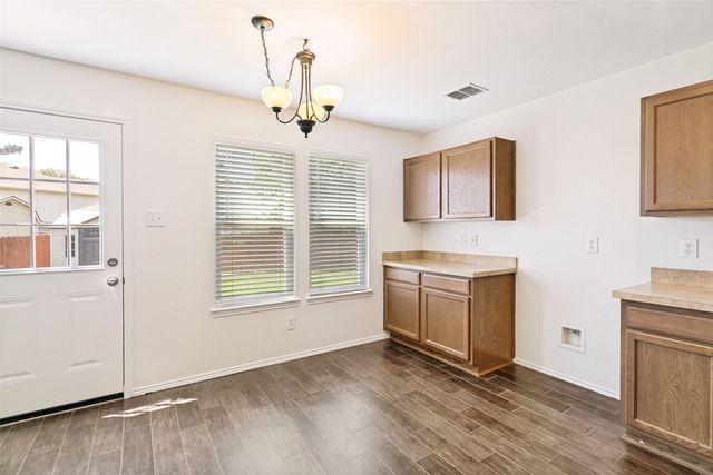 1208 Krista Drive, Burleson, TX 76028