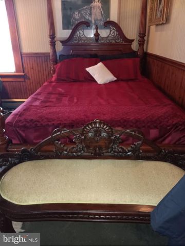 87 MILANVILLE RD, Beach Lake, PA 18405