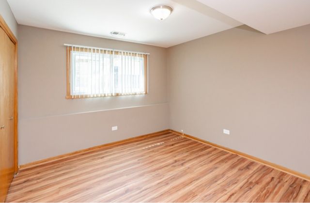 7840 Cronin Avenue, Justice, IL 60458