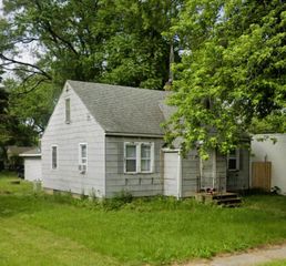 3017 Richfield Road, Flint, MI 48506