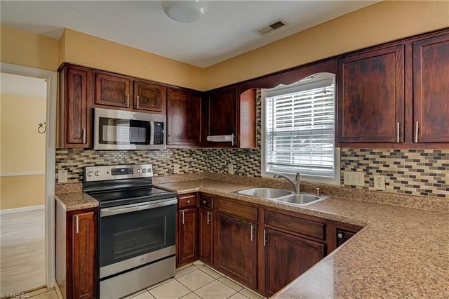 4517 Southport Road, Greensboro, NC 27410