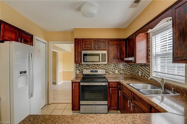 4517 Southport Road, Greensboro, NC 27410