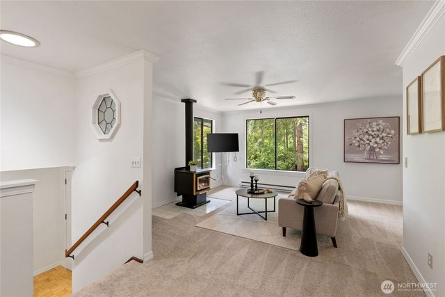 60 E Christmas Tree Place, Belfair, WA 98528