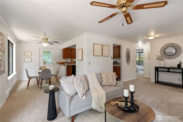 60 E Christmas Tree Place, Belfair, WA 98528