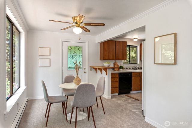 60 E Christmas Tree Place, Belfair, WA 98528