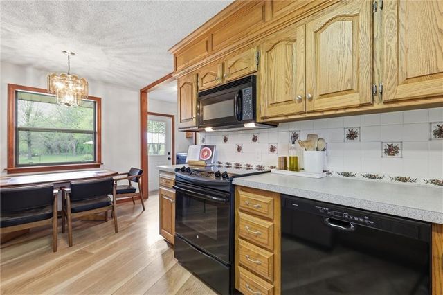 24324 Old KC Road, Paola, KS 66071