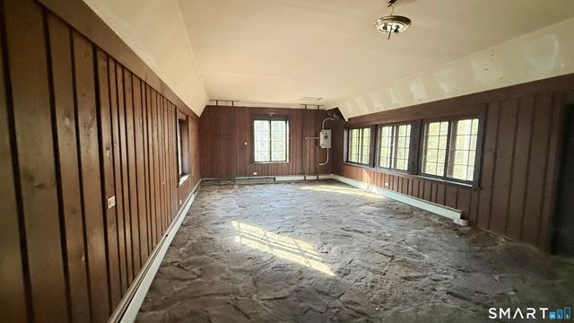 198 Good Hill Road, Oxford, CT 06478