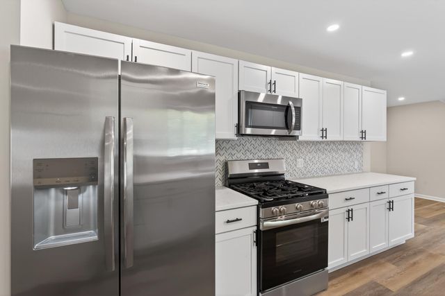 1404 Forest Park Avenue, Valparaiso, IN 46385
