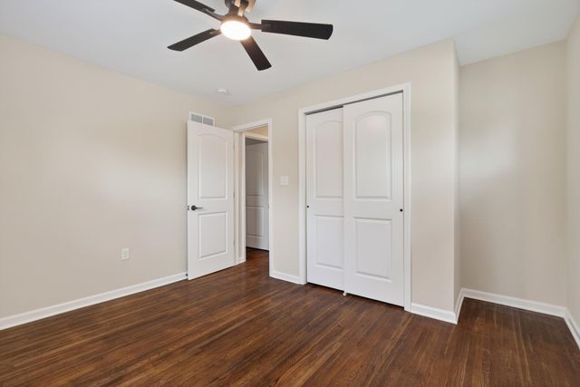 1404 Forest Park Avenue, Valparaiso, IN 46385