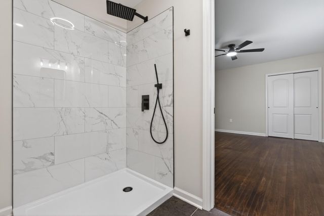 1404 Forest Park Avenue, Valparaiso, IN 46385
