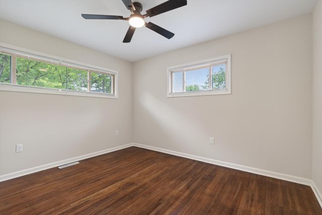 1404 Forest Park Avenue, Valparaiso, IN 46385