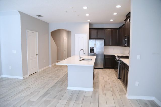 229 RUSTIC LOOP, Sanford, FL 32771