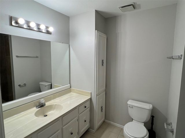 65 Yewleaf Road, The Woodlands, TX 77381