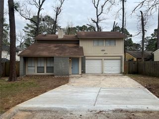 65 Yewleaf Road, The Woodlands, TX 77381
