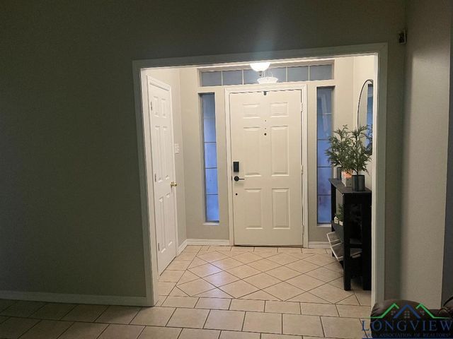 4508 Briarwood, Marshall, TX 75670