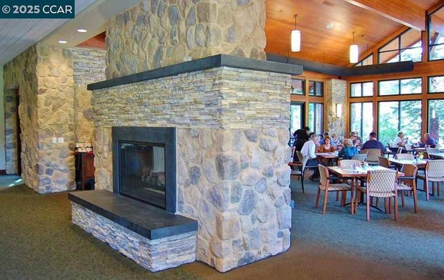 1832 Golden Rain Rd 6, Walnut Creek, CA 94595